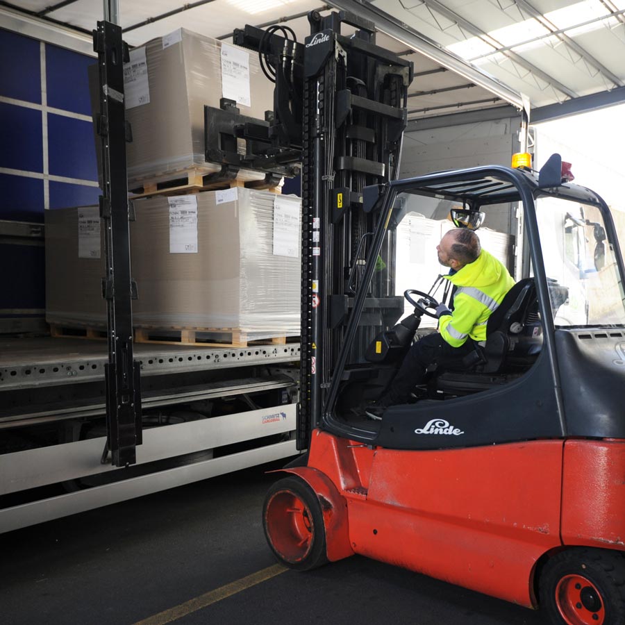 Franco fabbrica e franco destino Incoterms. Quale è la differenza tra Incoterms ex works e Incoterms FCA?